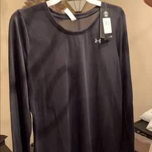 Under Armour Women’s longsleeve workout shirt Med
